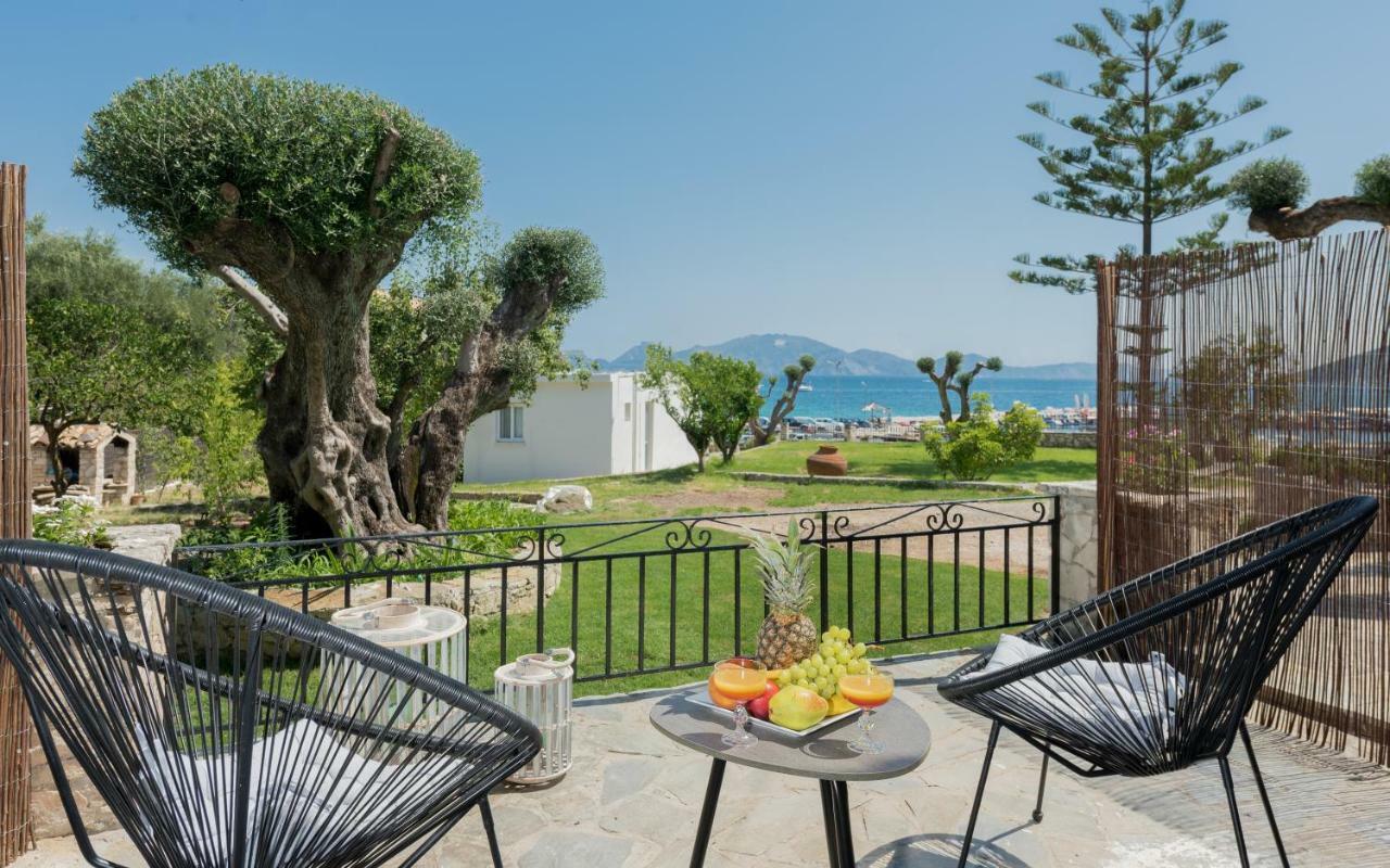 Eptanisos Beachfront Suites Zante Keri Habitación foto